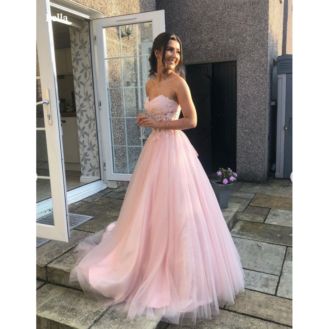 Women Formal Wear For Graduation - Индивидуальный пошив: розовое кружевное вечернее платье
