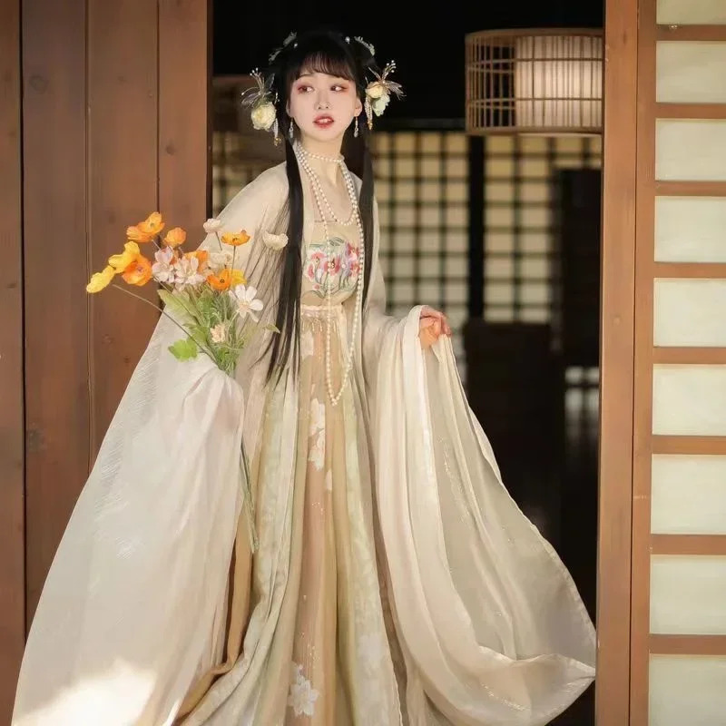 Красный, зеленый костюм для ко – обзор и цена Women Formal Wear For Graduation